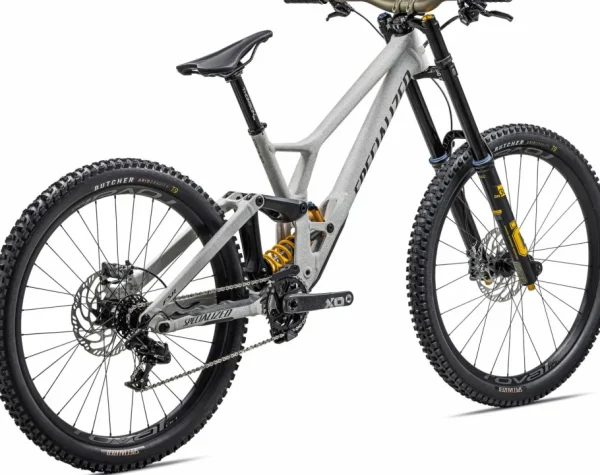 Outlet Demo Race Downhill·Demo