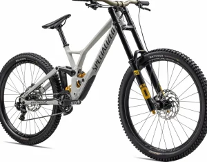 Outlet Demo Race Downhill·Demo